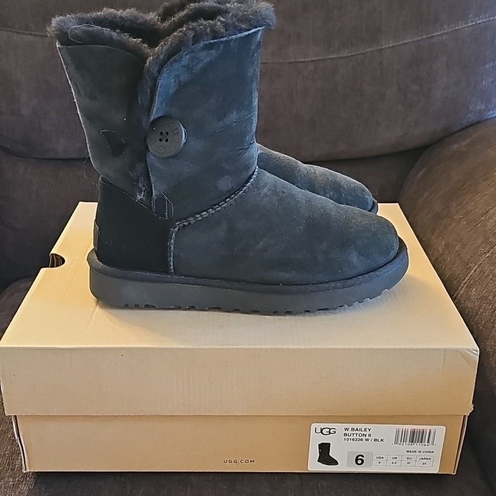 Ugg Bailey Button Boots - Black